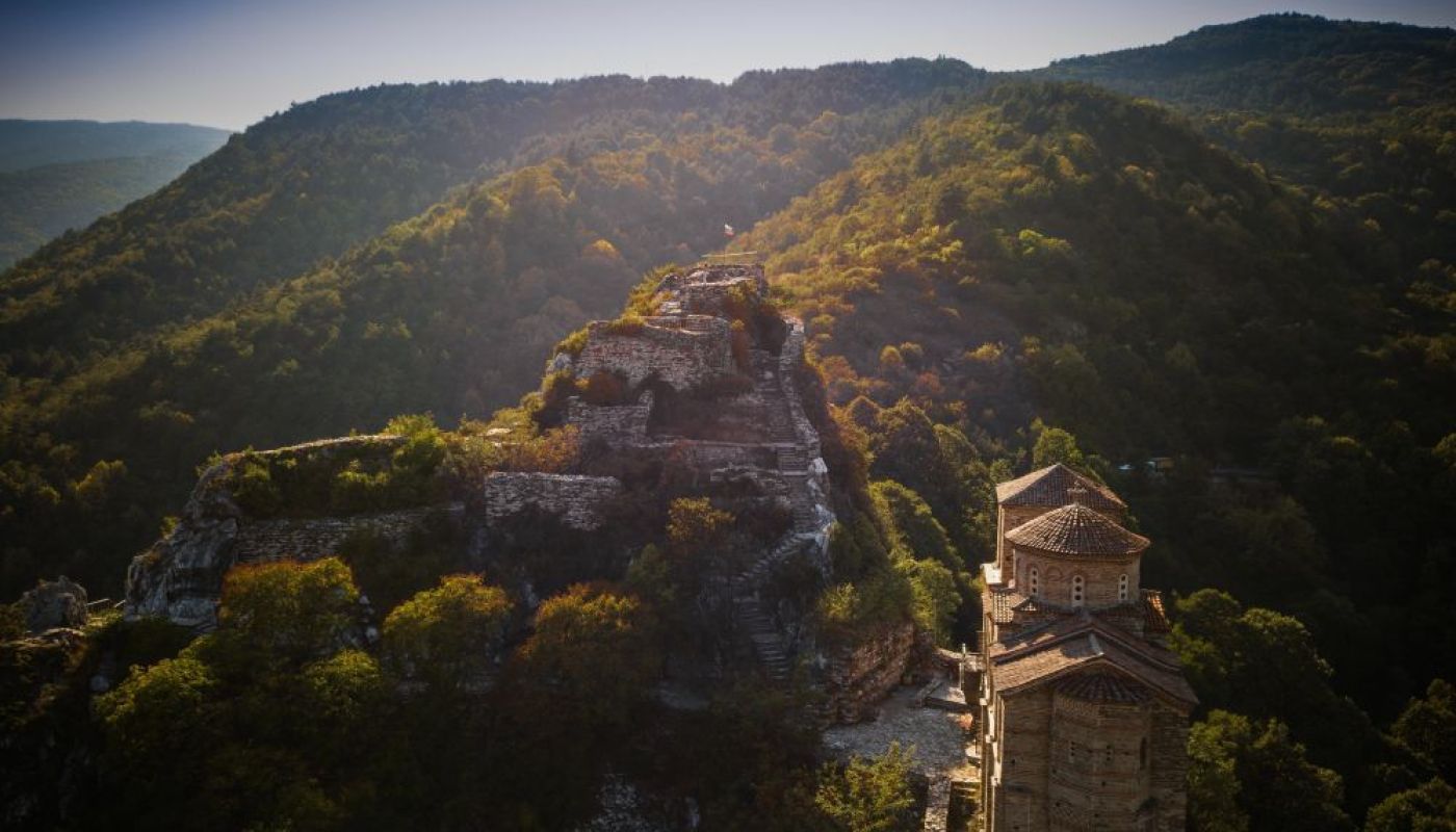 Asenovgrad-church-view-bulgaria-unsplash